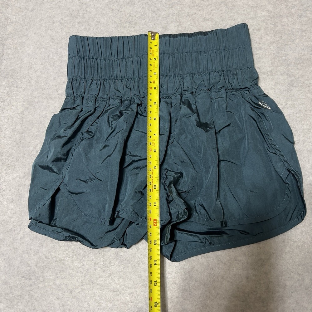 Free people Shorts Women's XS Stargazer The Way Home Smock Waist Hot Athleisure - Picture 7 of 7